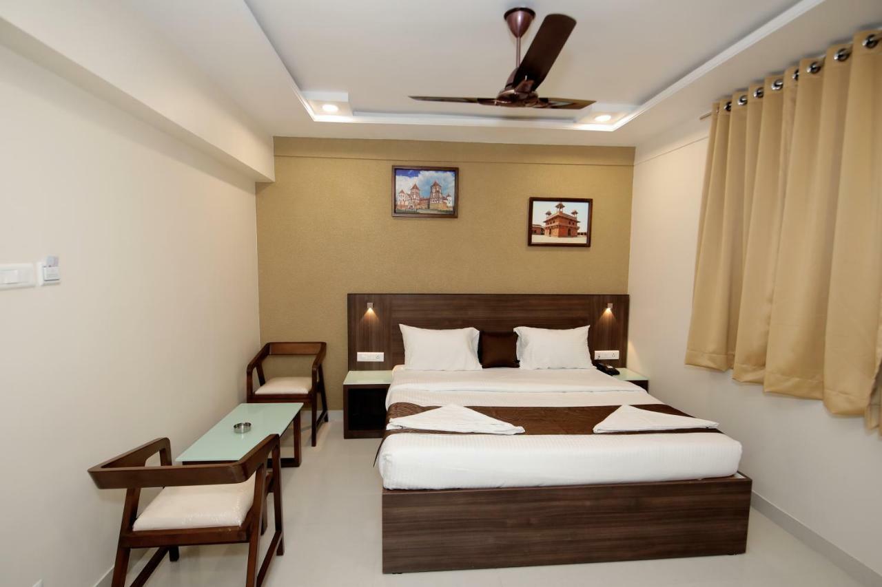 Hotel Shringar Palace Hubli Exterior photo